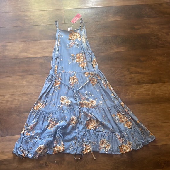 Blue sundress with flowers size Medium - Picture 3 of 3
